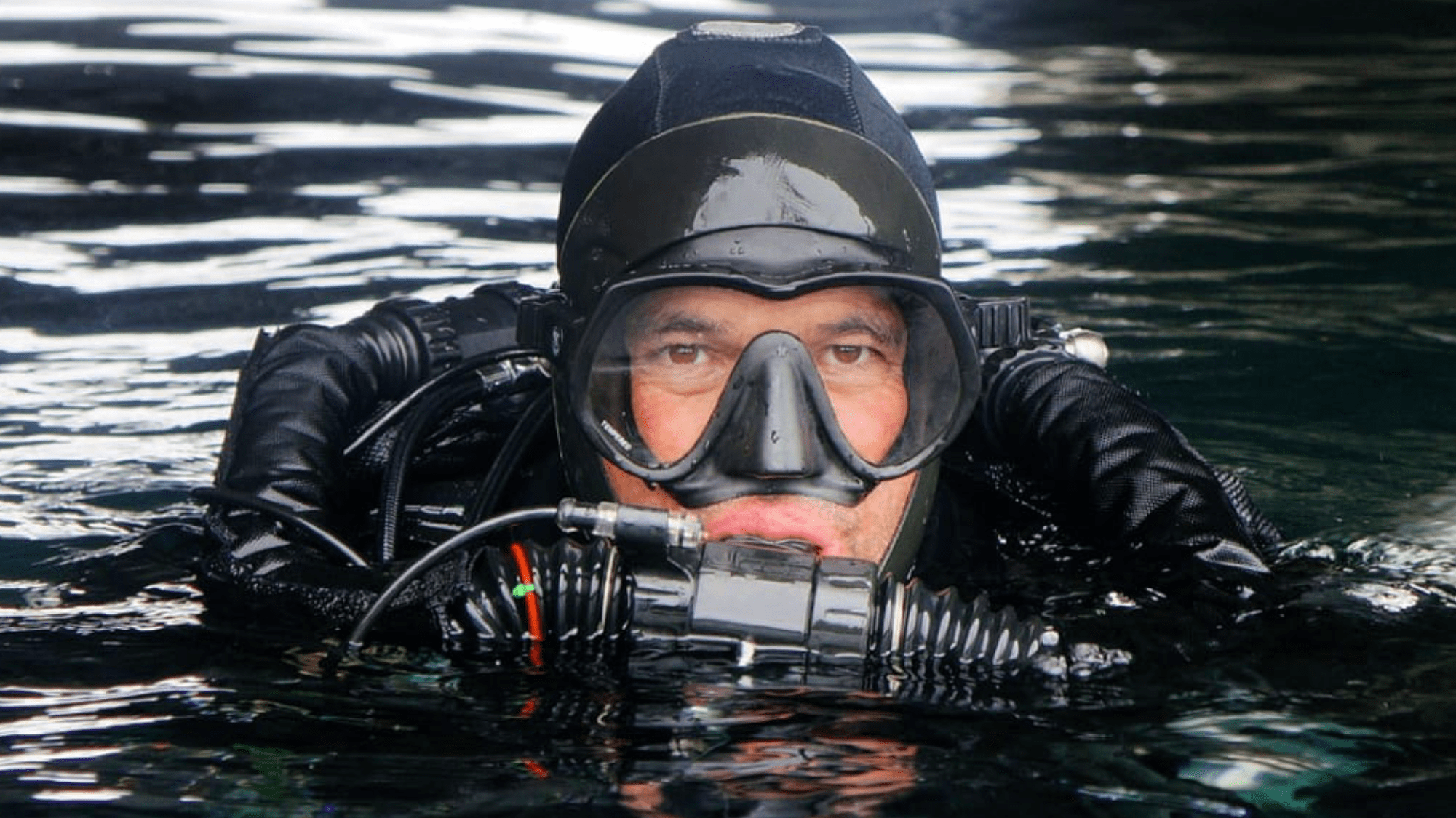 Tamarugo Dive AECL-001 facade